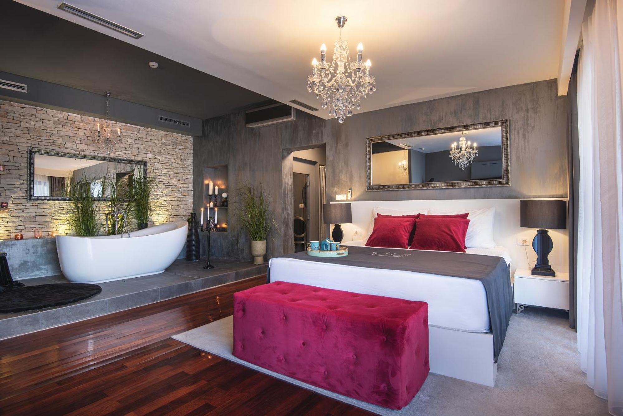 Boutique Hotel Chevalier By Bura Hotels - Adults Only Medulin Bagian luar foto