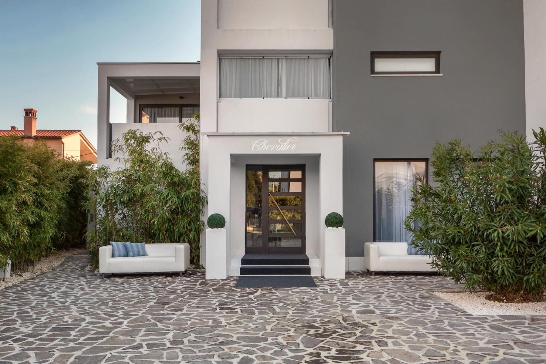 Boutique Hotel Chevalier By Bura Hotels - Adults Only Medulin Bagian luar foto